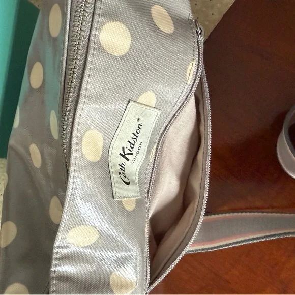 Cath Kidston Button Spot Crossbody Bag Gray Oilcloth - Picture 7 of 11